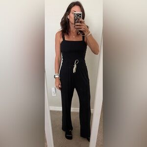 Vuori Women's Elegant Black Jumpsuit